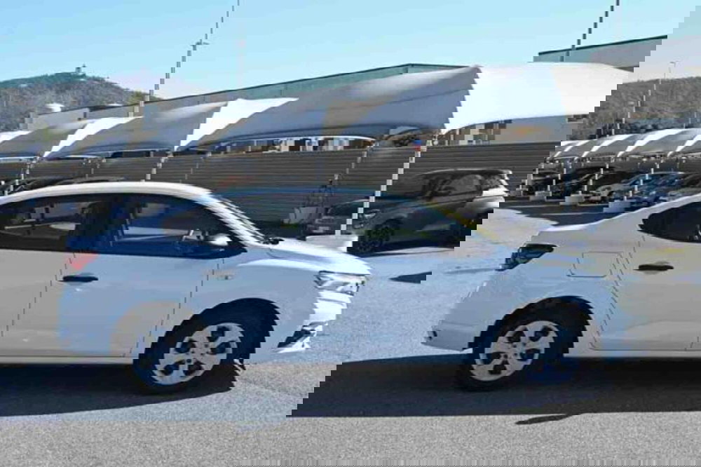 Dacia Logan usata a Torino (4)