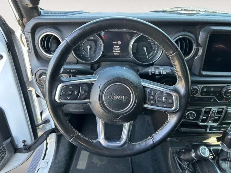 Jeep Wrangler Unlimited usata a Verona (10)
