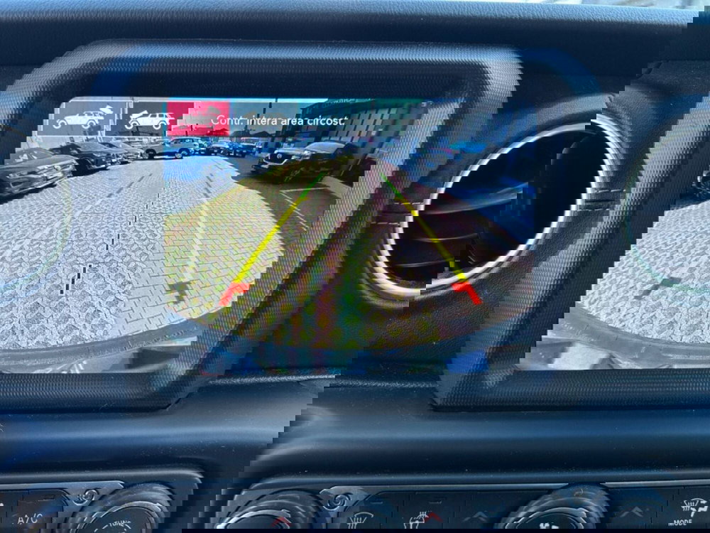 Jeep Wrangler Unlimited usata a Verona (12)