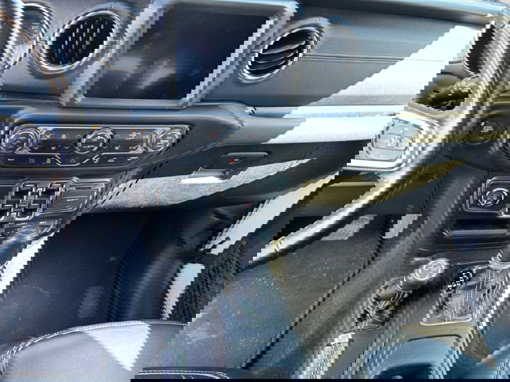 Jeep Wrangler Unlimited usata a Verona (9)