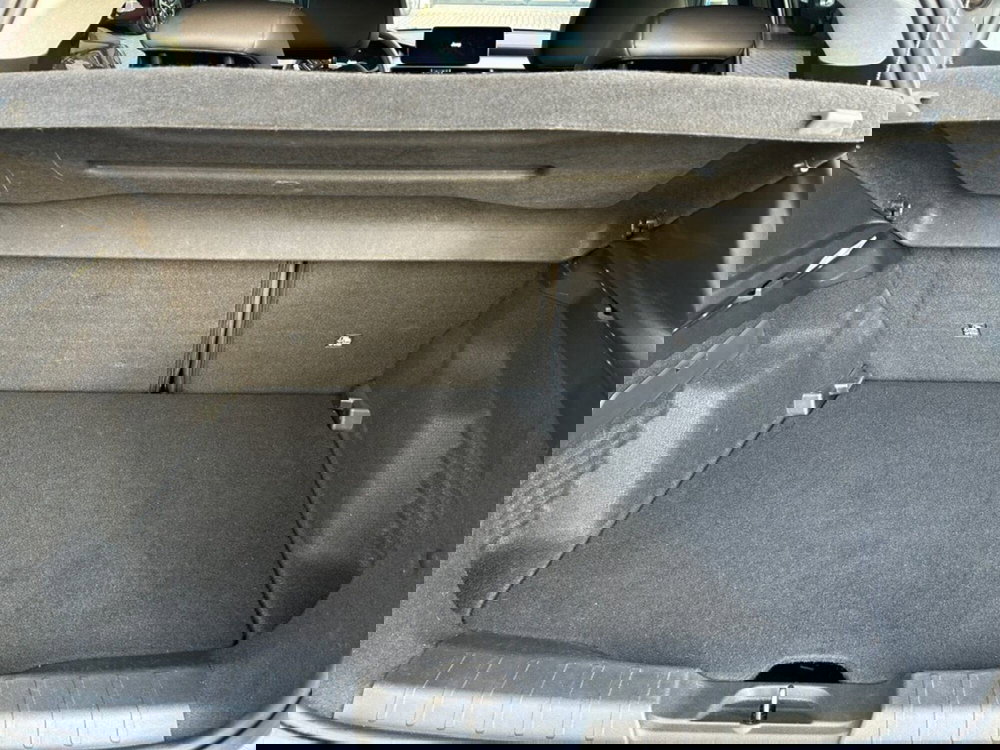 Jeep Avenger usata a Verona (11)