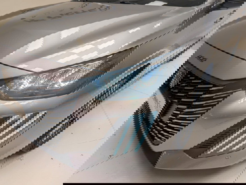 Peugeot 208 nuova a Ascoli Piceno (8)