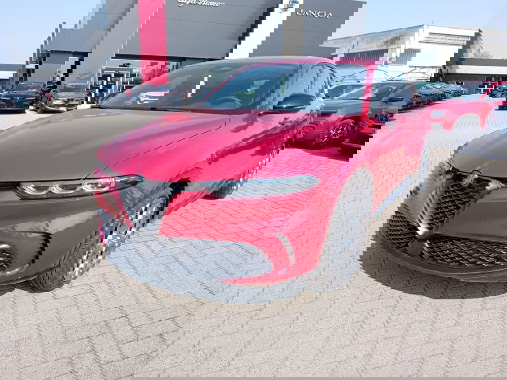 Alfa Romeo Tonale nuova a Alessandria