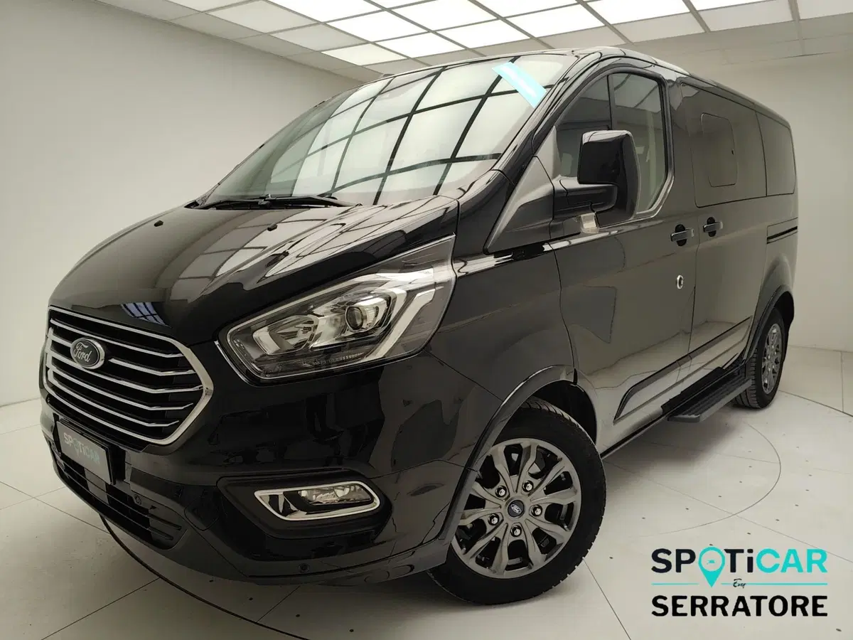 Ford Tourneo Custom usata a Como