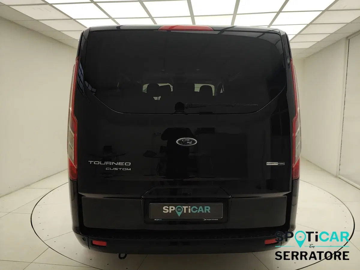Ford Tourneo Custom usata a Como (5)