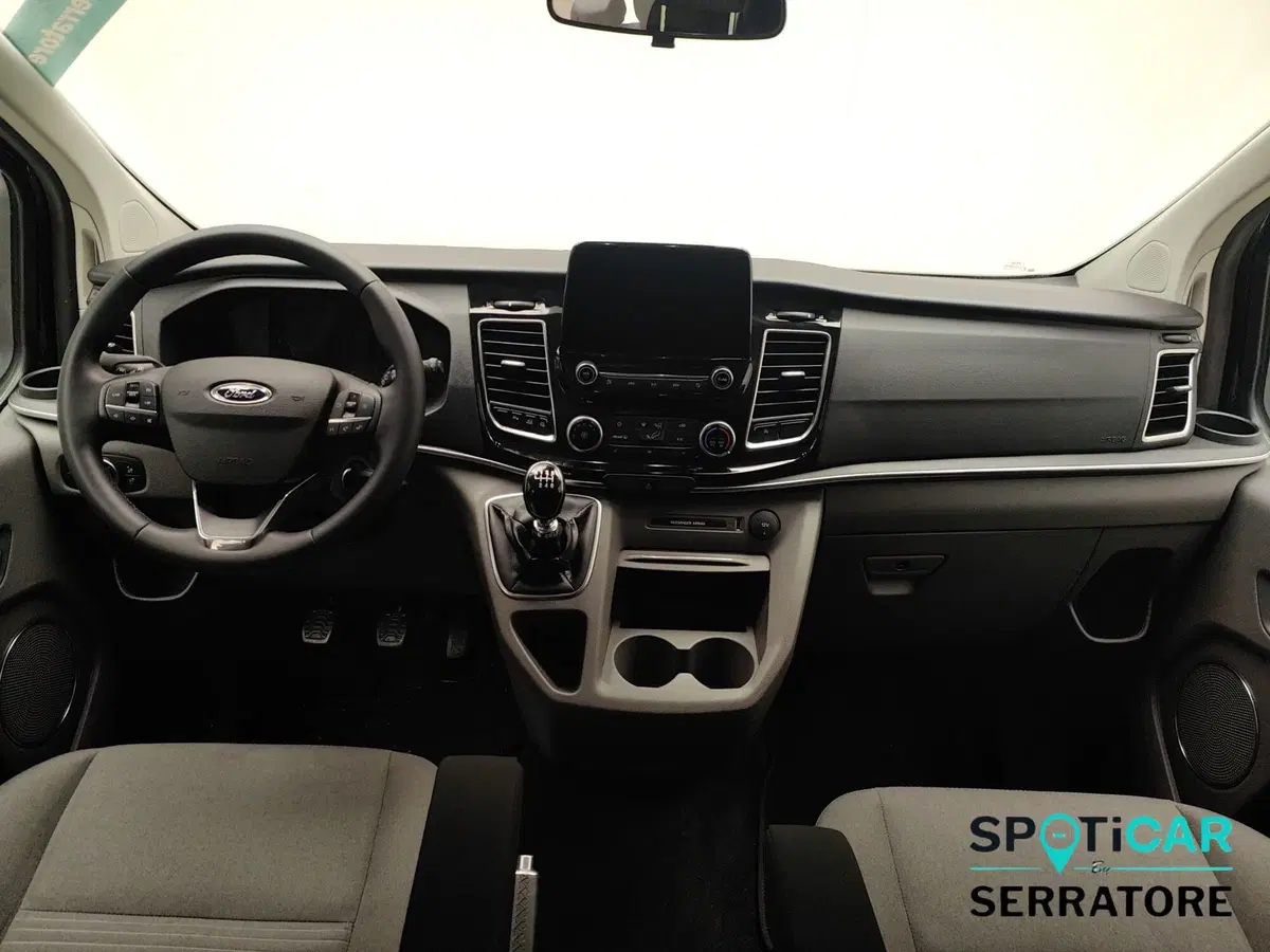 Ford Tourneo Custom usata a Como (7)