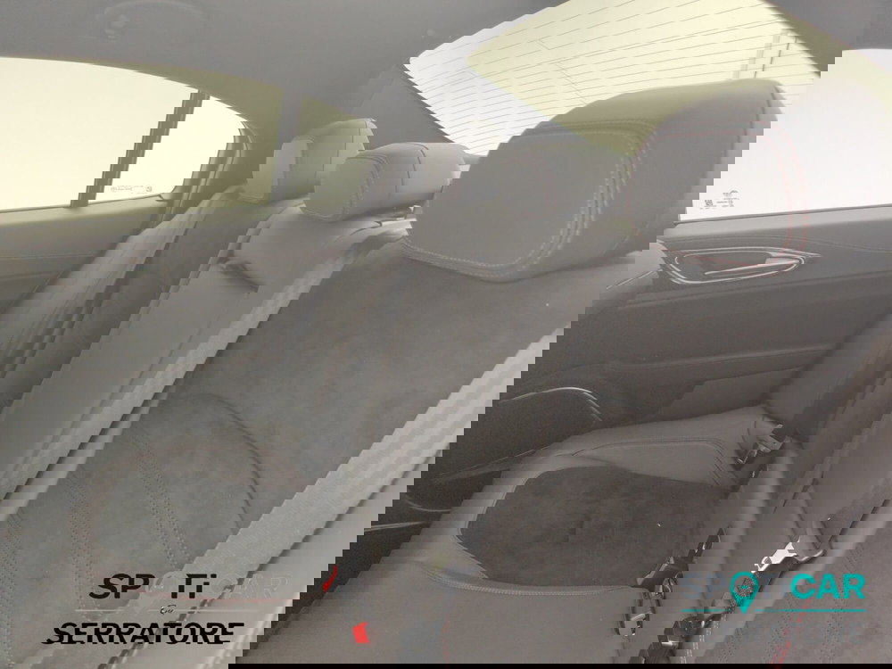 Alfa Romeo Giulia usata a Como (13)