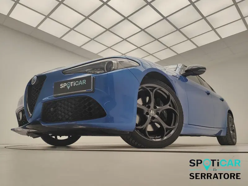 Alfa Romeo Giulia usata a Como (14)