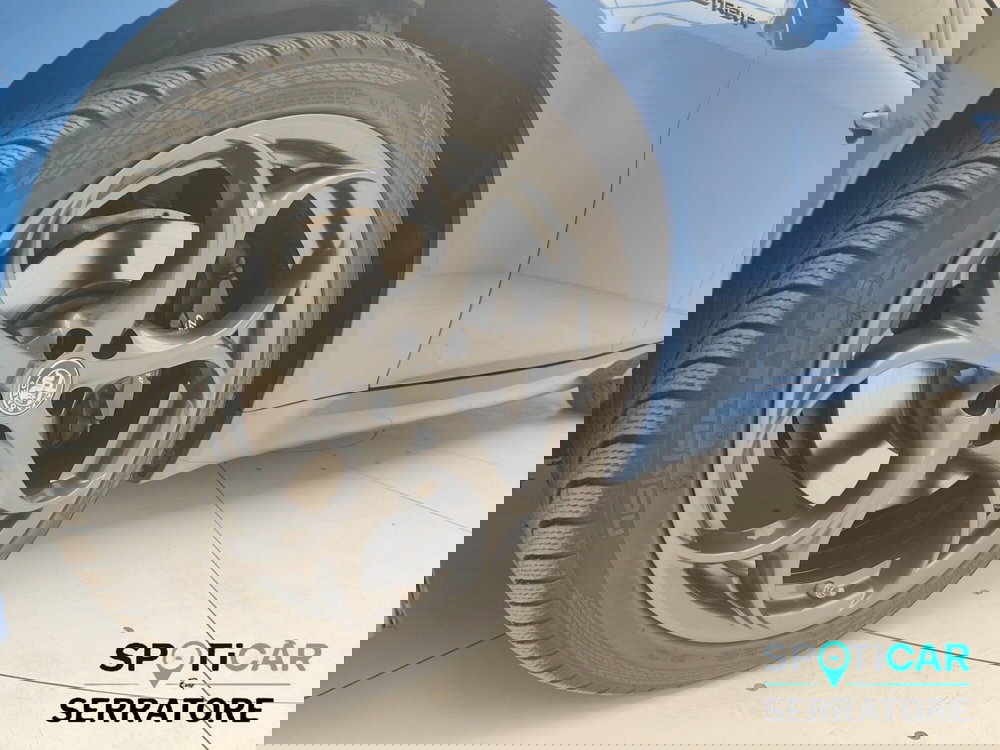 Alfa Romeo Giulia usata a Como (18)