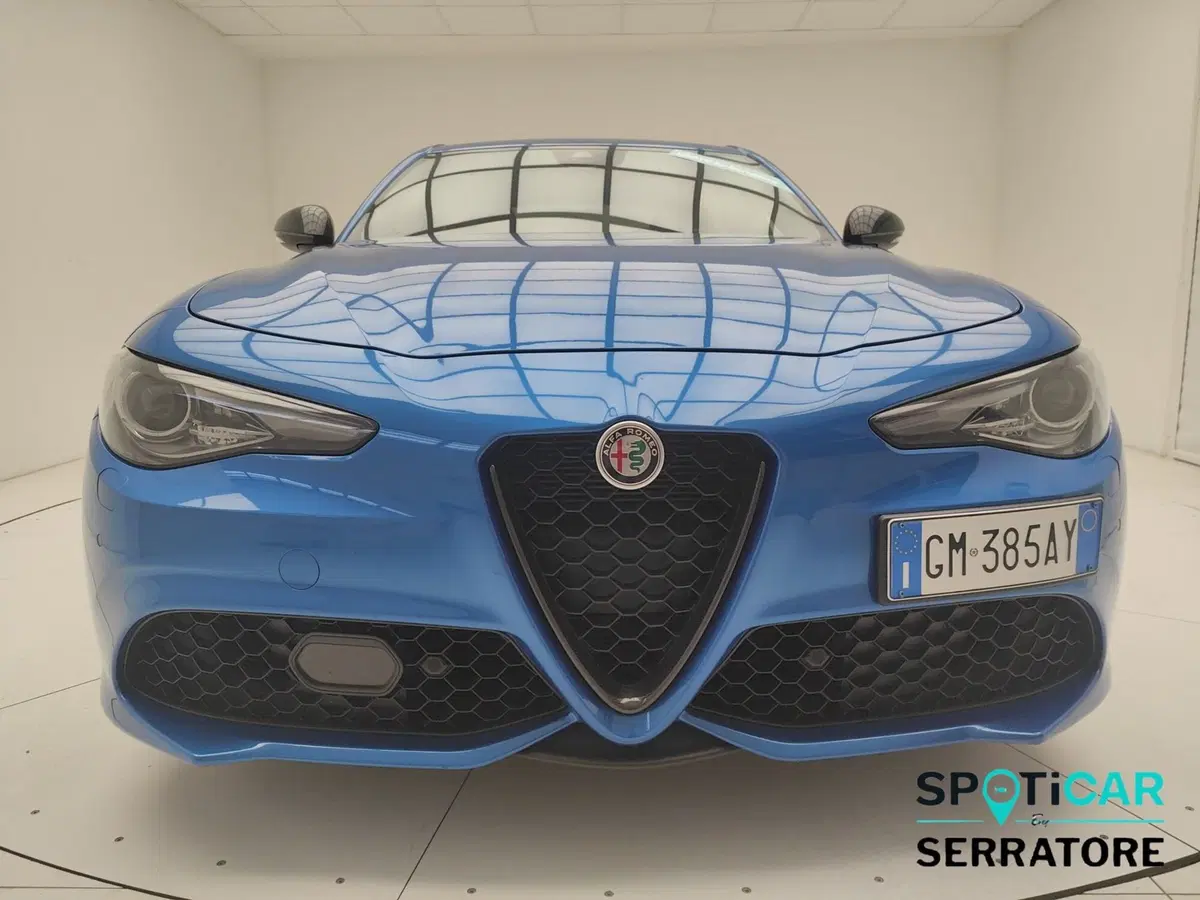 Alfa Romeo Giulia usata a Como (2)
