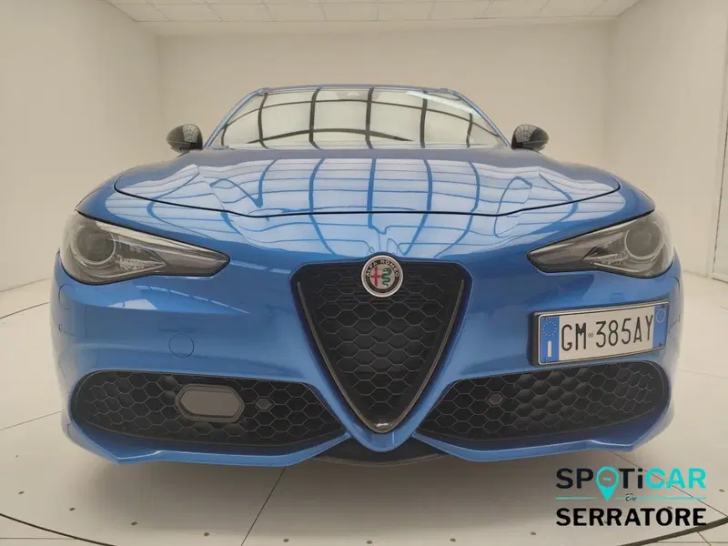 Alfa Romeo Giulia usata a Como (2)