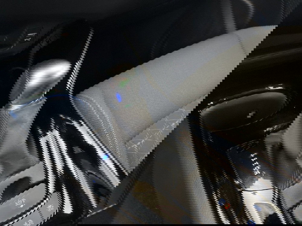 Toyota Toyota C-HR usata a Torino (13)