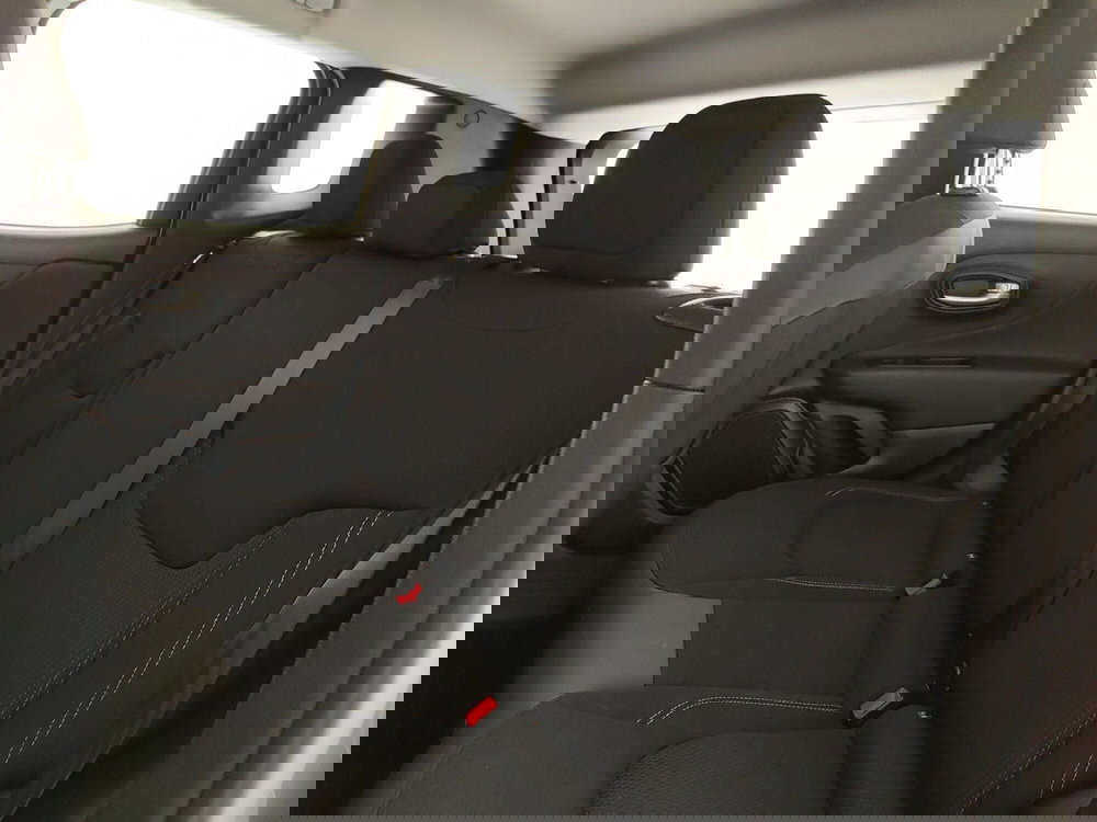 Jeep Renegade usata a Caserta (19)