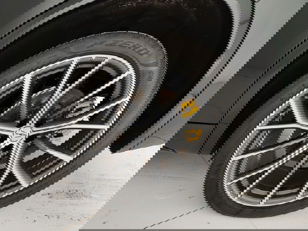 Maserati Grecale usata a Caserta (12)