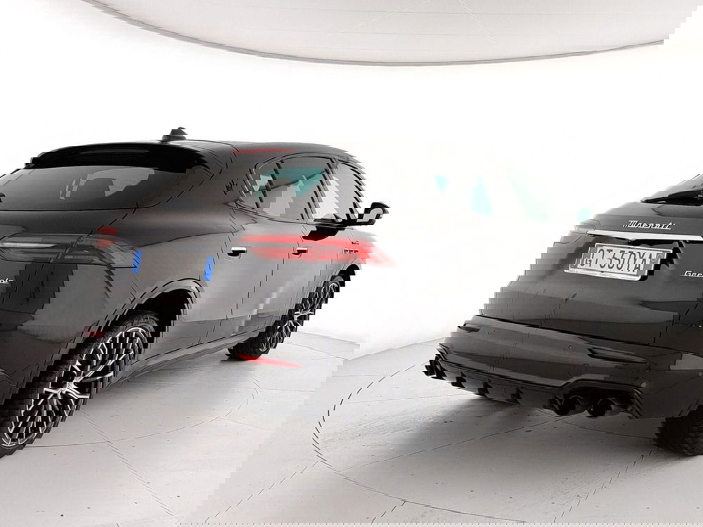 Maserati Grecale usata a Caserta (6)