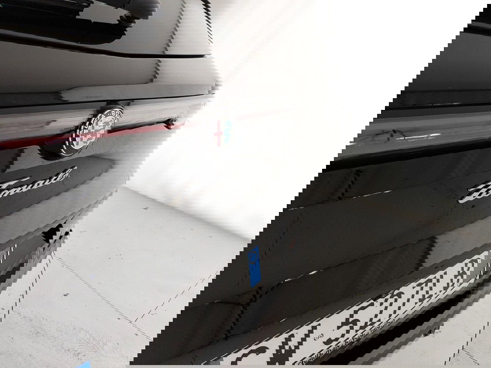 Alfa Romeo Tonale usata a Caserta (10)