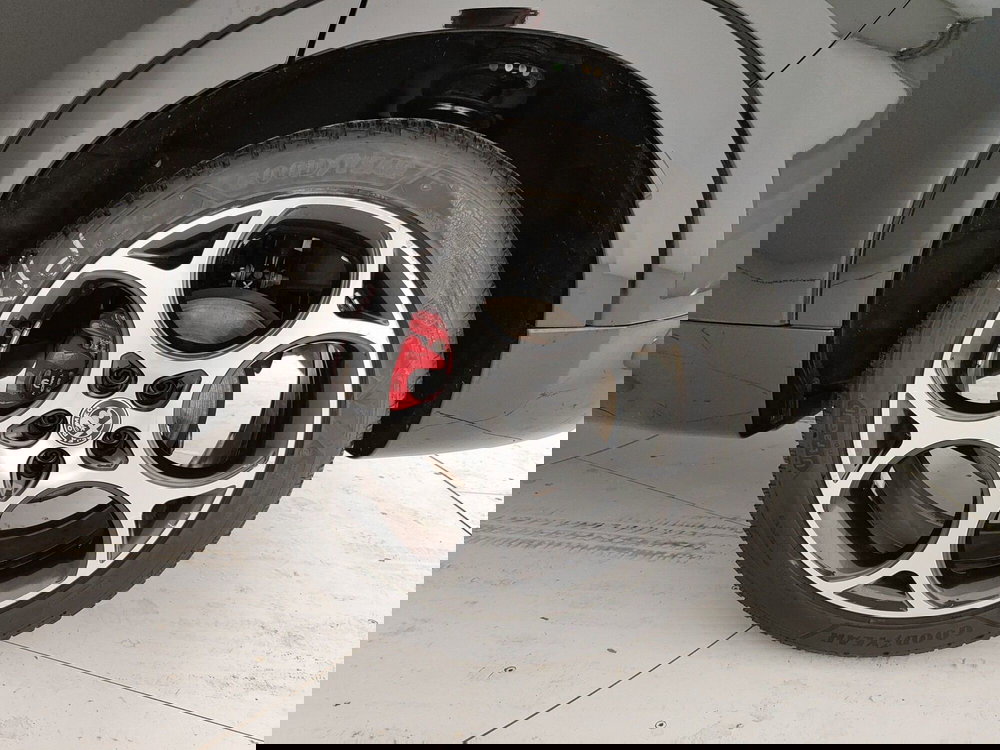 Alfa Romeo Tonale usata a Caserta (11)