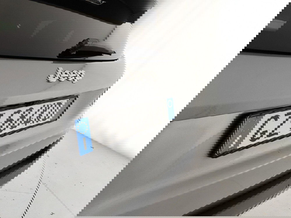 Jeep Avenger usata a Caserta (10)