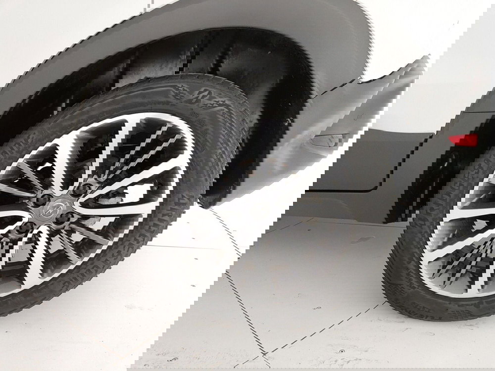 Opel Crossland X usata a Caserta (13)