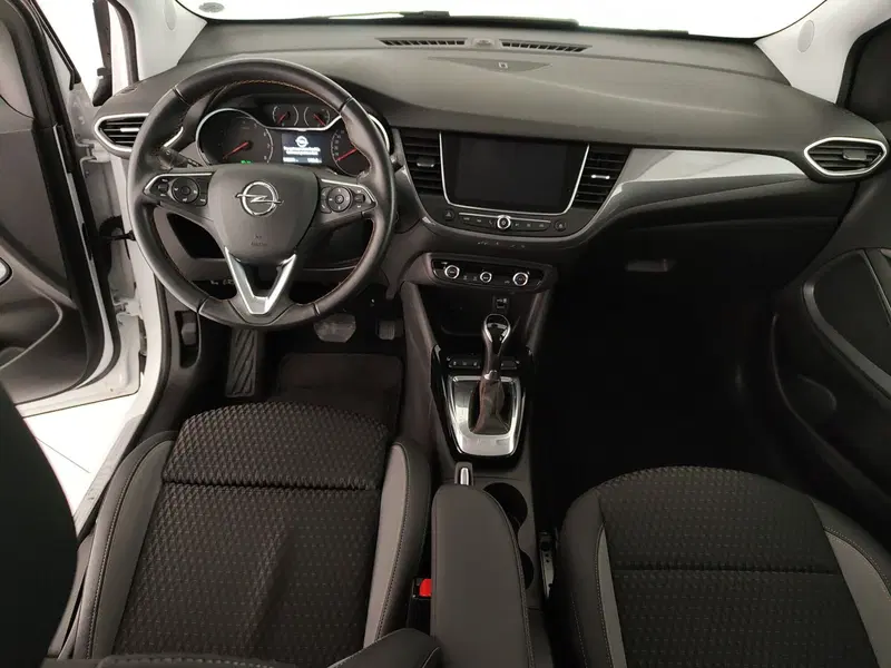 Opel Crossland X usata a Caserta (18)