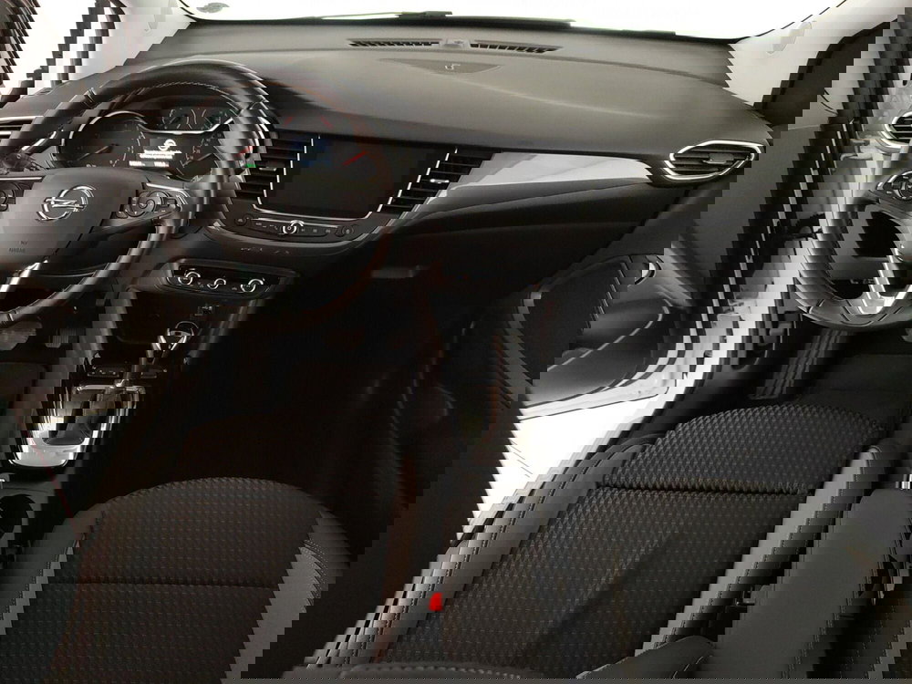 Opel Crossland X usata a Caserta (18)