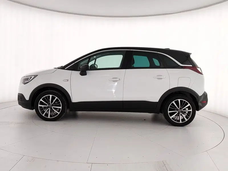 Opel Crossland X usata a Caserta (8)
