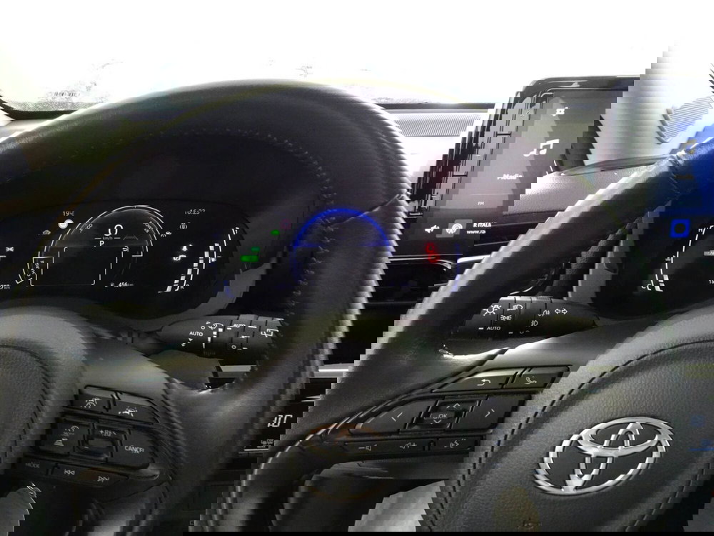 Toyota Yaris Cross usata a Venezia (14)