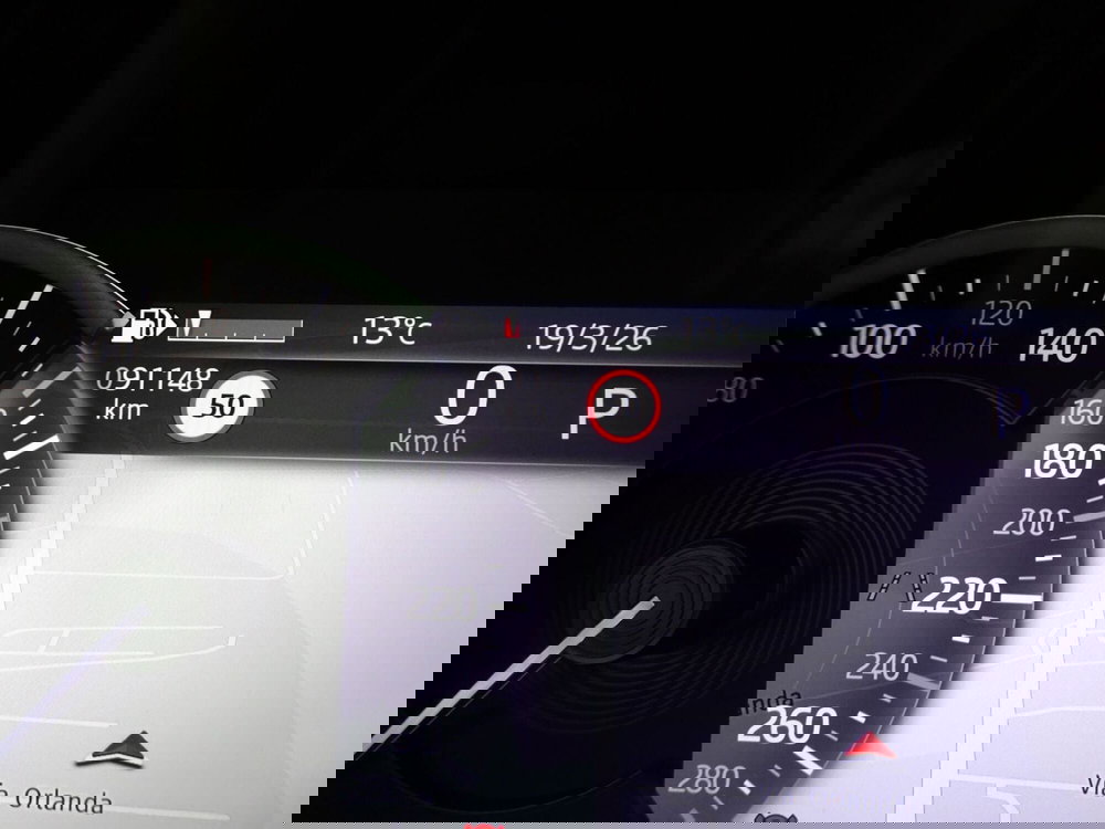 Jaguar E-Pace usata a Venezia (18)