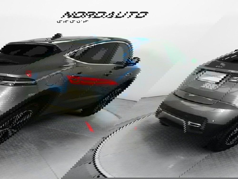 Jaguar E-Pace usata a Venezia (7)