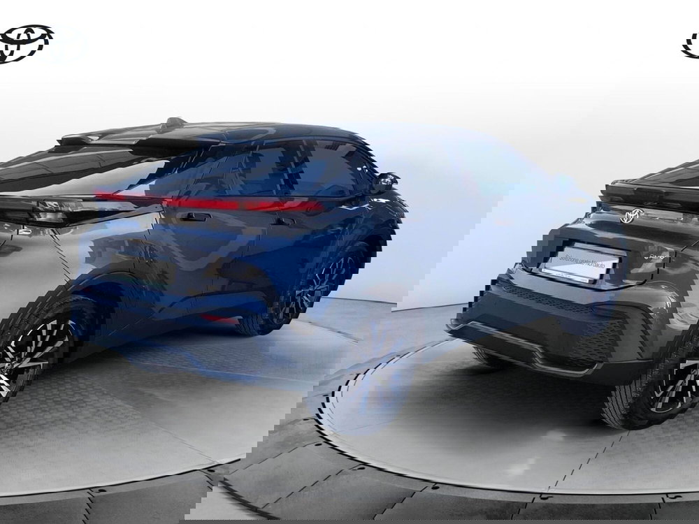 Toyota Toyota C-HR usata a Padova (7)