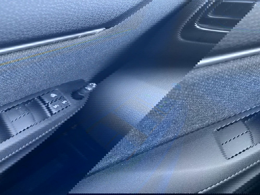 Toyota Yaris usata a Padova (16)