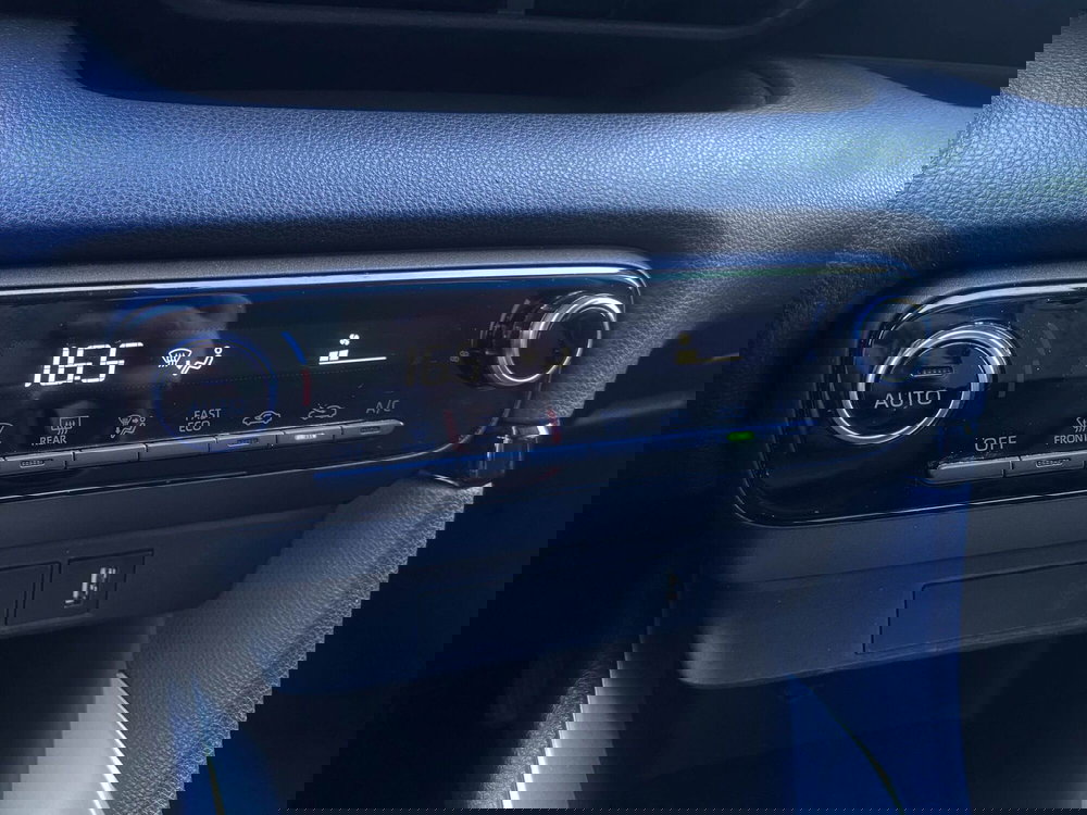 Toyota Yaris usata a Padova (20)