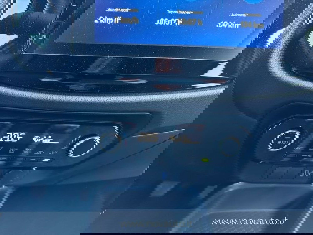 Toyota Aygo X usata a Varese (19)