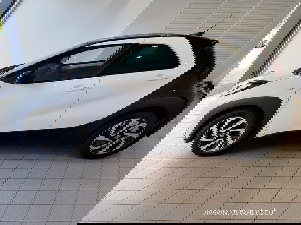 Toyota Aygo X nuova a Varese (6)