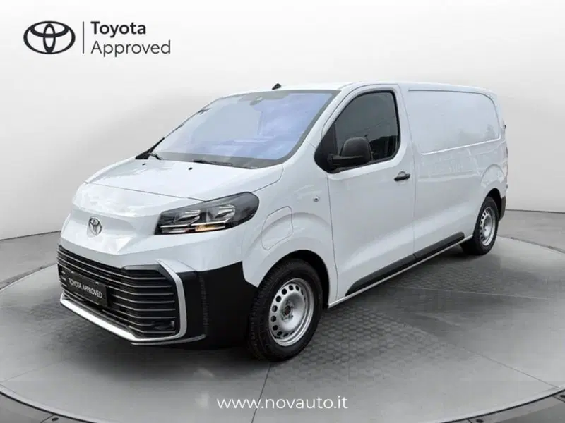 Toyota Proace nuova a Varese