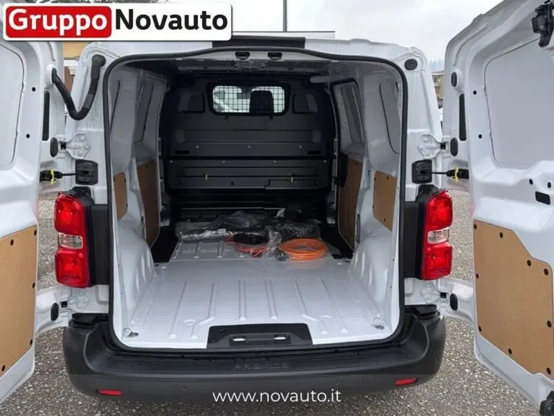 Toyota Proace nuova a Varese (11)