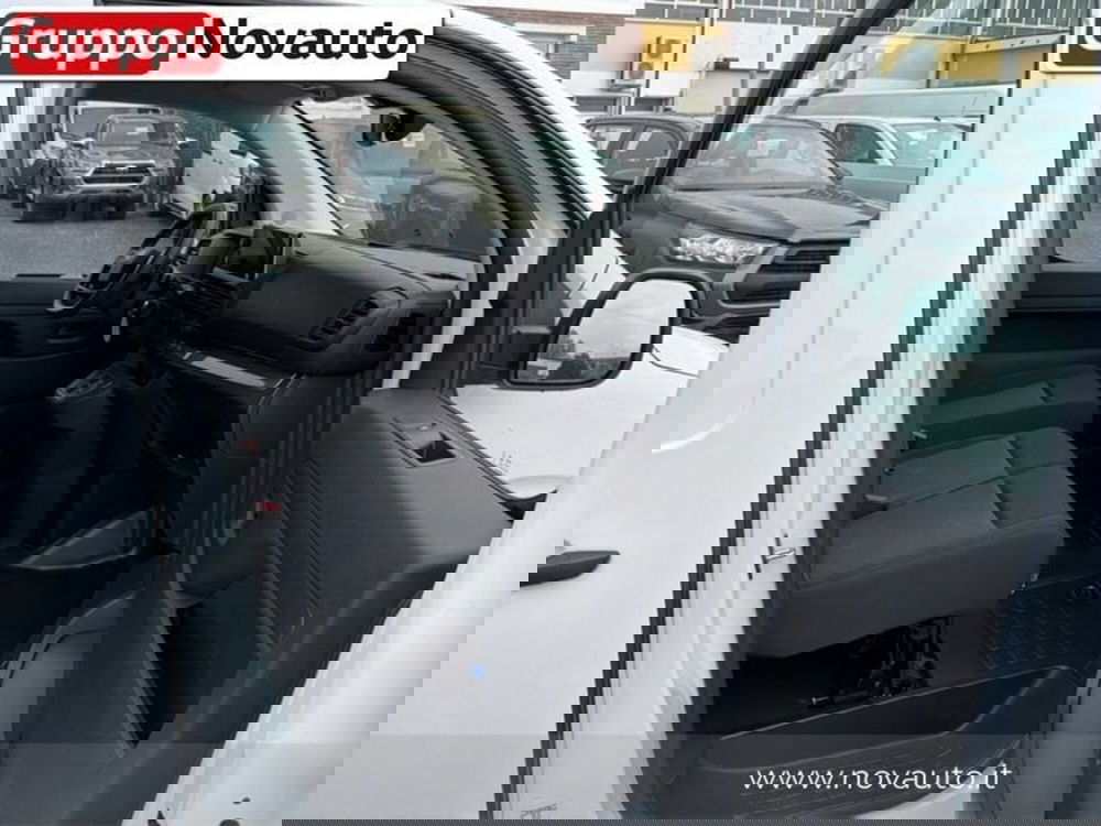 Toyota Proace nuova a Varese (13)