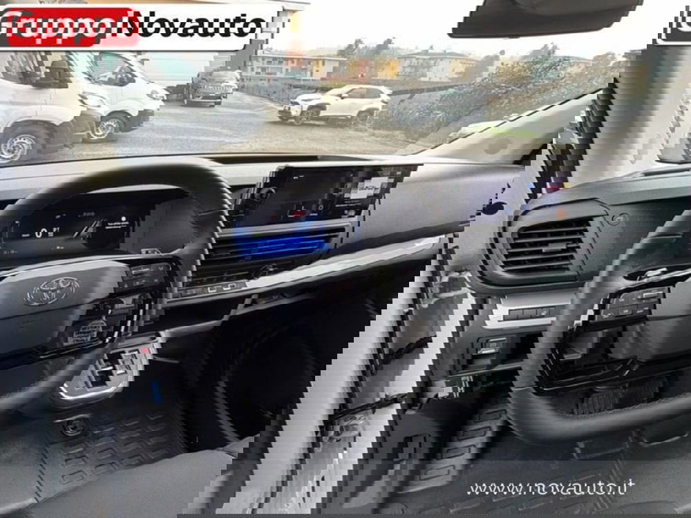 Toyota Proace nuova a Varese (19)