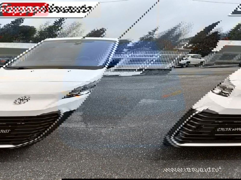 Toyota Proace nuova a Varese (6)