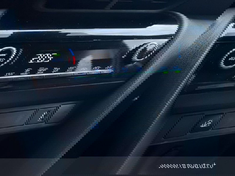 Toyota Yaris Cross usata a Varese (17)