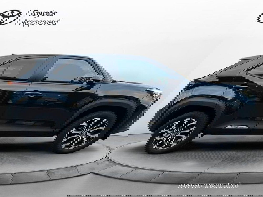 Toyota Yaris Cross usata a Varese (9)