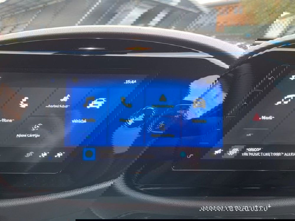 Toyota Aygo X nuova a Varese (13)