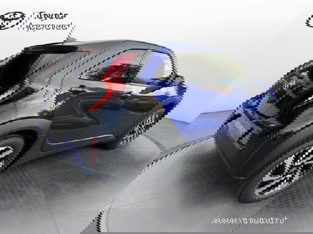 Toyota Aygo X nuova a Varese (4)