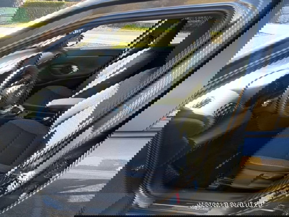 Toyota Yaris Cross usata a Varese (15)