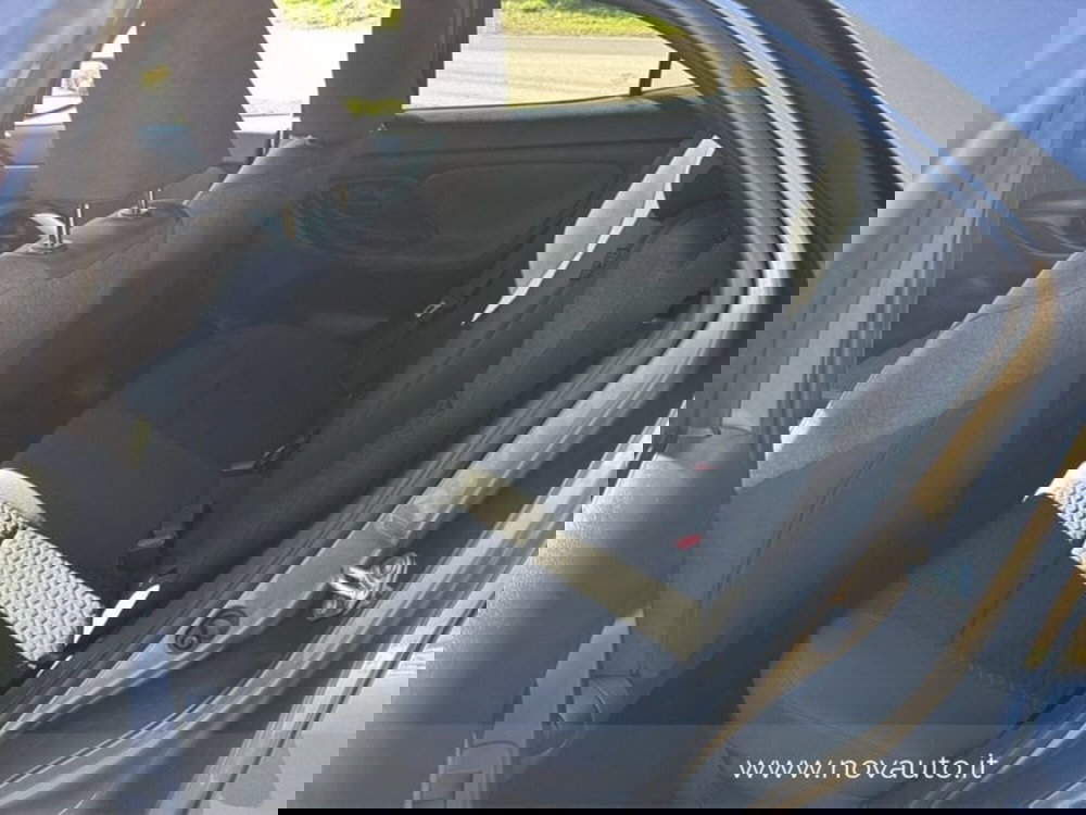 Toyota Yaris Cross usata a Varese (16)