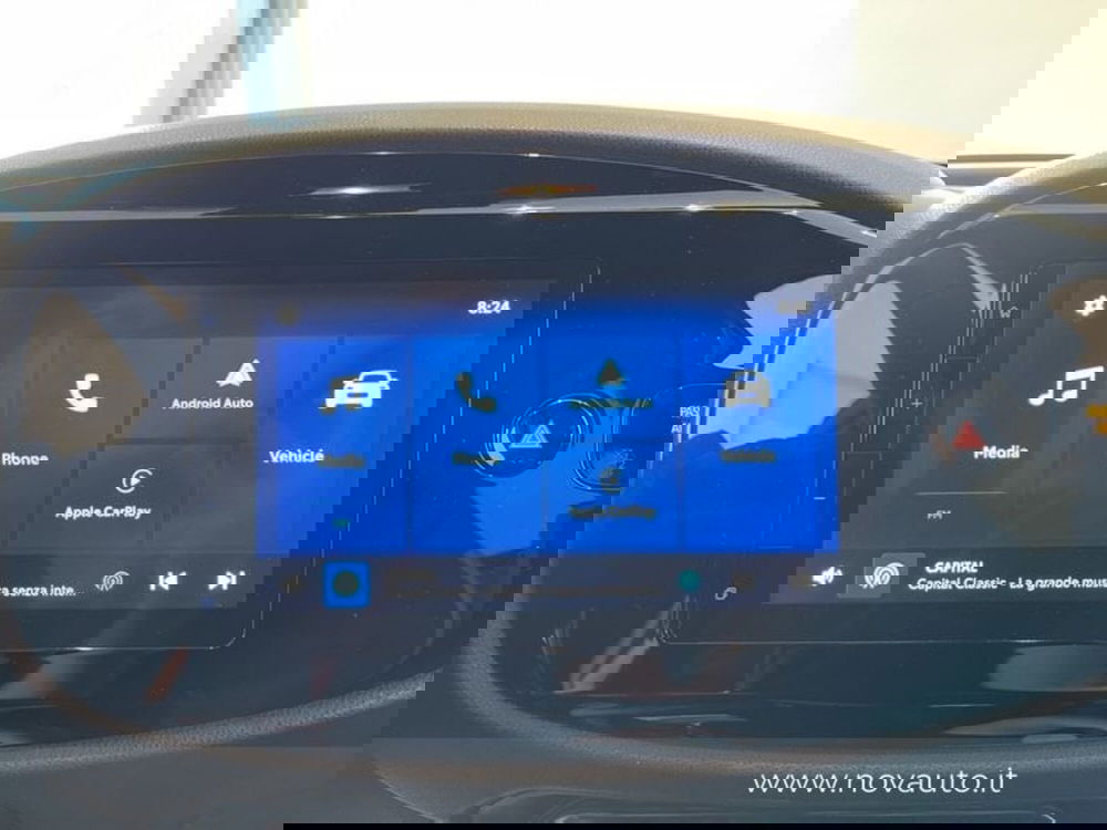 Toyota Aygo X nuova a Varese (16)