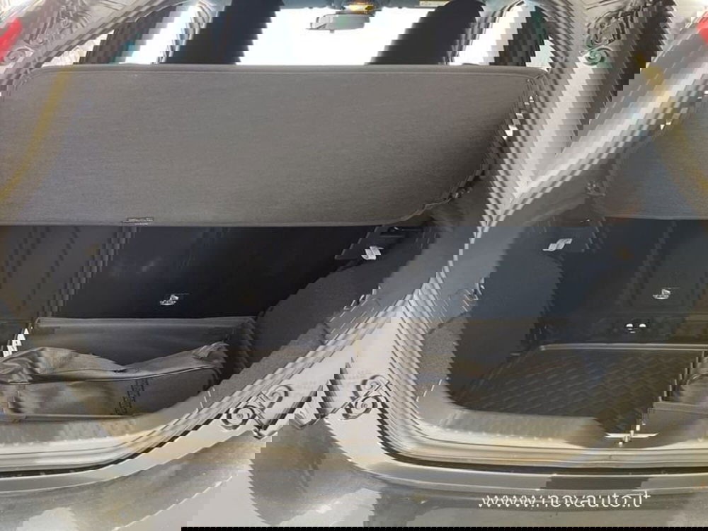 Toyota Aygo X nuova a Varese (19)