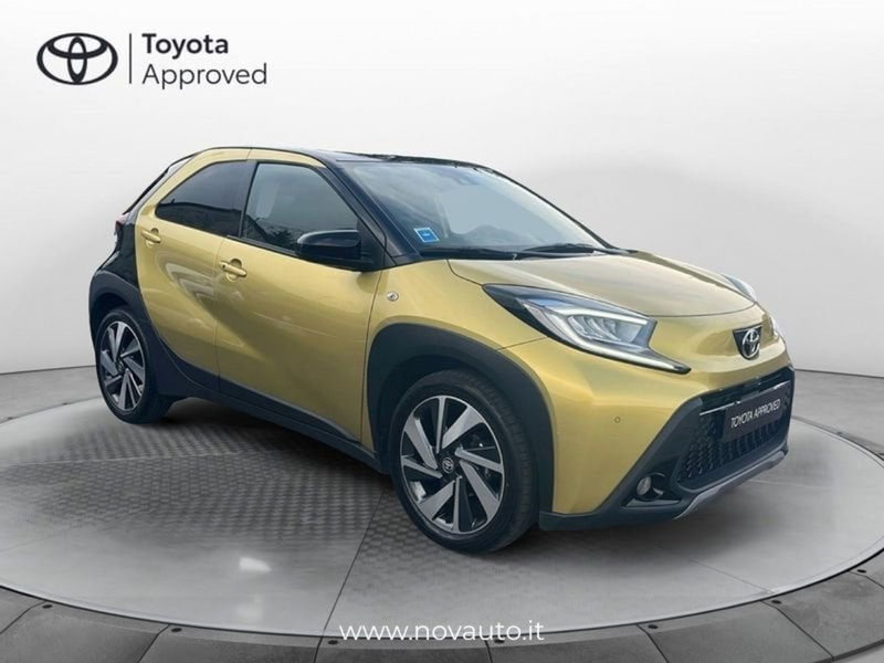 Toyota Aygo X usata a Varese (4)