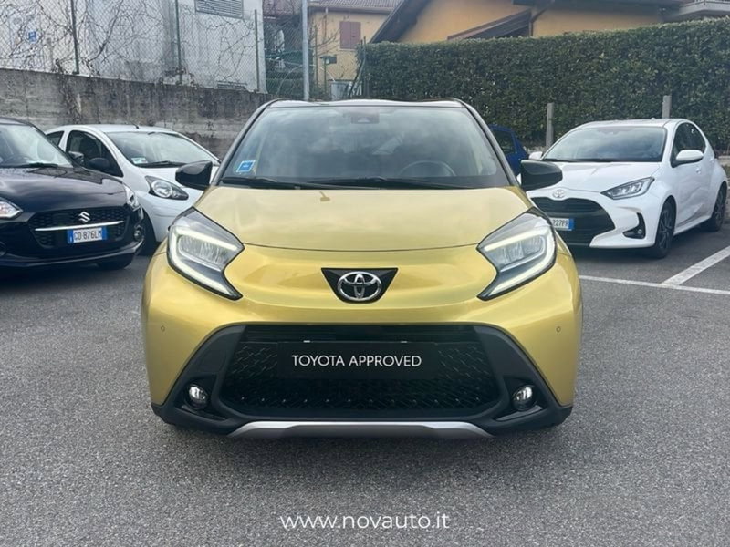 Toyota Aygo X usata a Varese (6)
