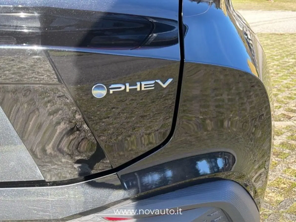 Toyota Toyota C-HR usata a Varese (10)